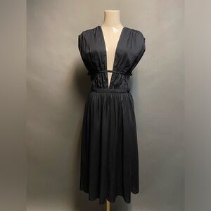 NWOT OBAKKI Daring black cap sleeve dress Sz 4